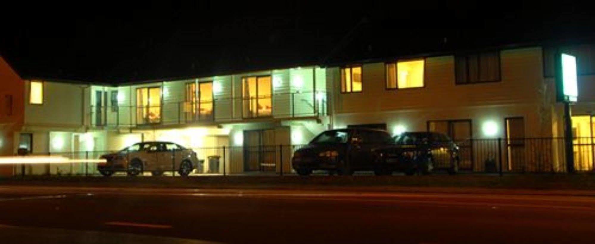 123 Motel Christchurch Dış mekan fotoğraf